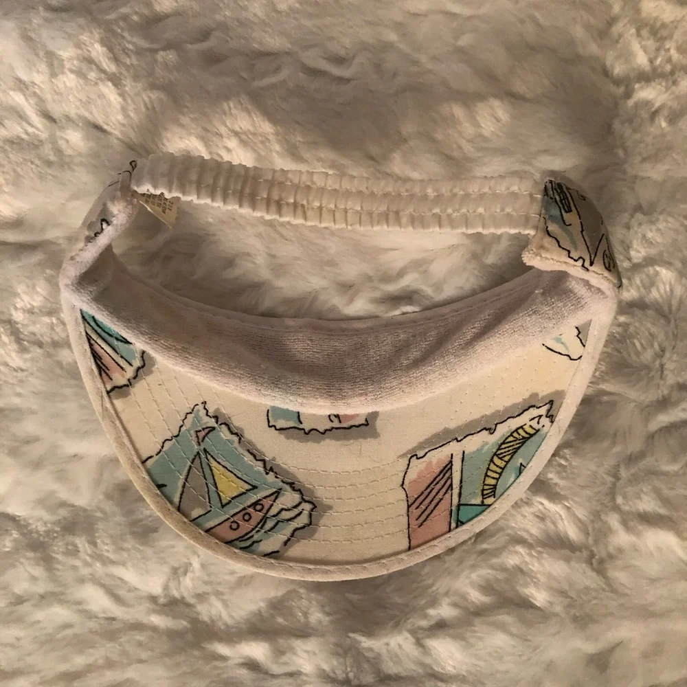 Vintage 90s Multi-Color Sun Visor with Beach Scene Girls Sz 2/4